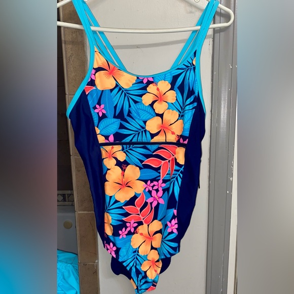 ZeroXposure  swimsuit NWT! Gorgeous colors with a skirt coverup: 2-piece set - Picture 3 of 10
